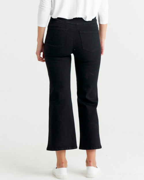 Betty Basics Nicola Bootleg Jean – Black (view 3)
