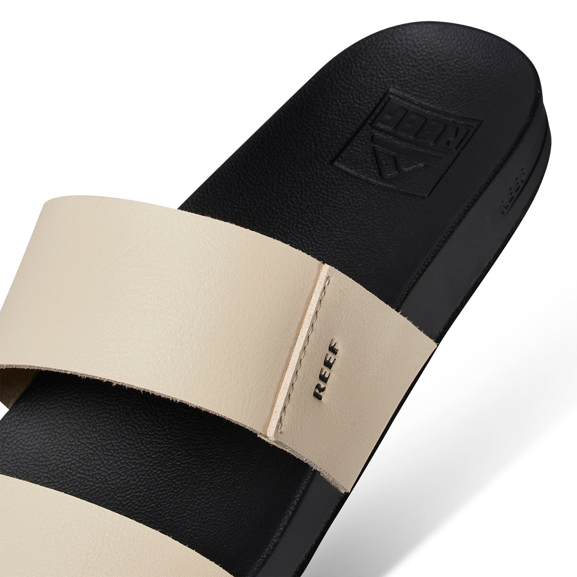 Reef Cushion Vista - Vintage Black (view 4)