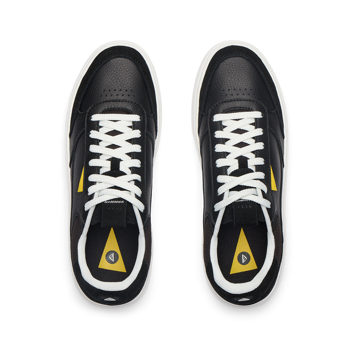 Reef Bom Dia Mens Shoe - Black / White (view 2)