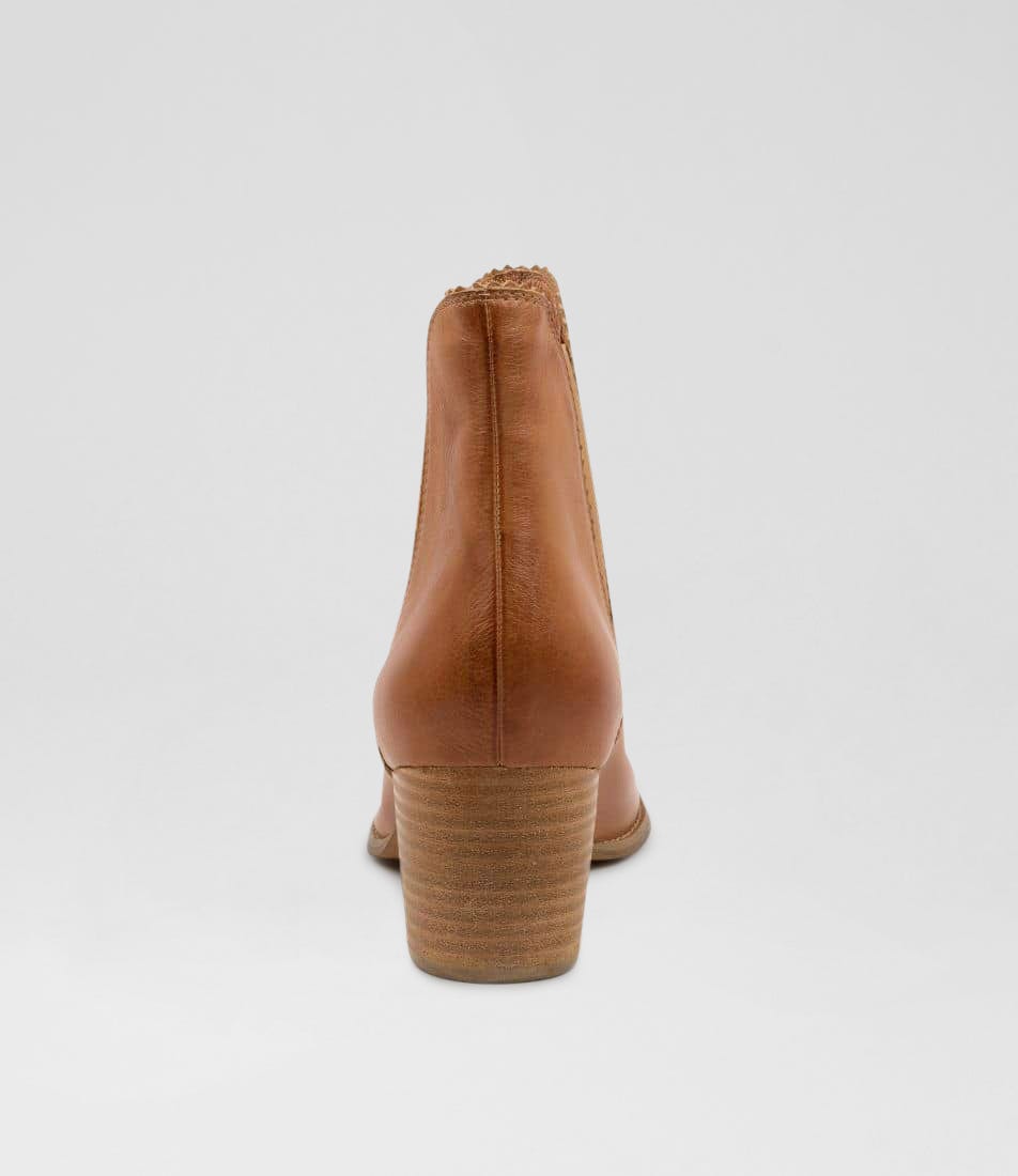 Sadore Boot - DK Tan