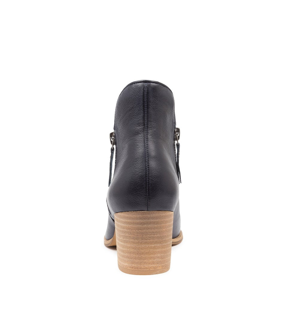 Shiannely - Navy Leather