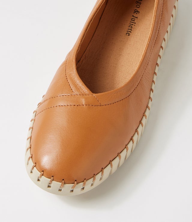 Heaton Sneaker - DK Tan / Almond