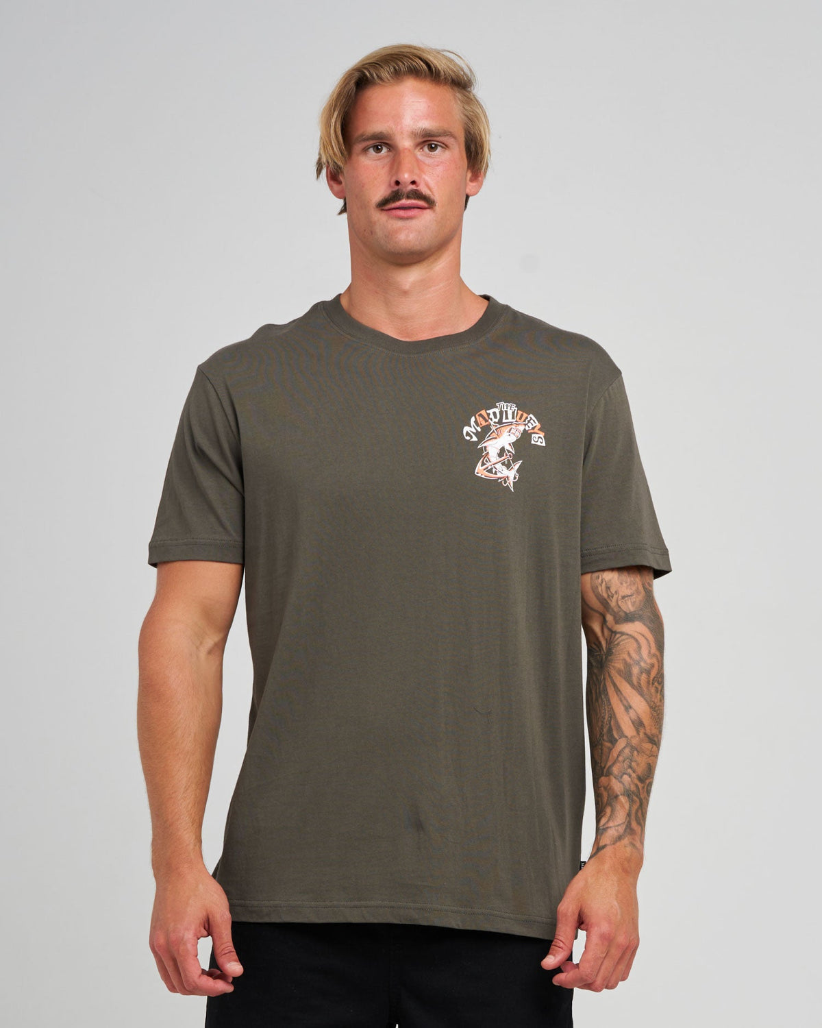 The Mad Hueys Catch Fish short sleeve tee in charcoal
