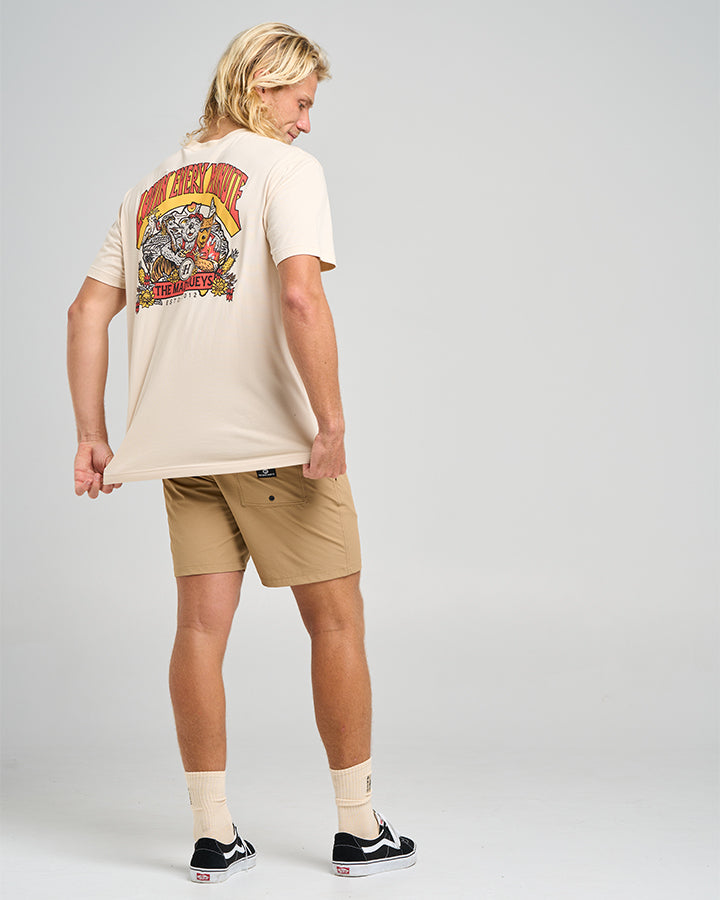 The Mad Hueys Oz Straya SS Tee - Cement (view 4)