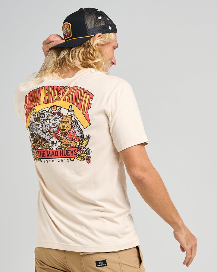 The Mad Hueys Oz Straya SS Tee - Cement (view 3)