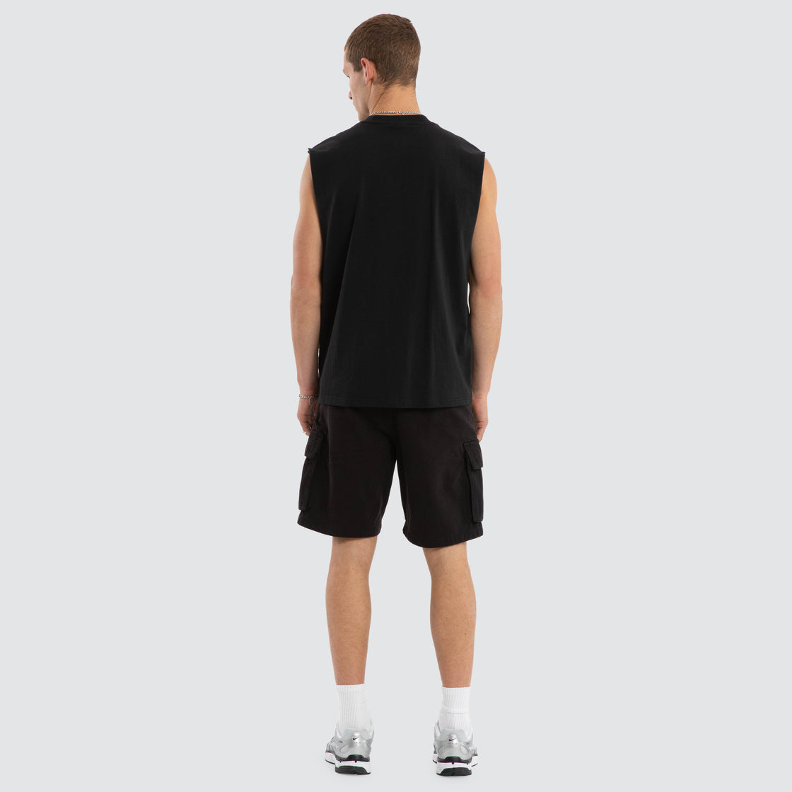 NXP Session Street Muscle - Anthracite Black (view 2)