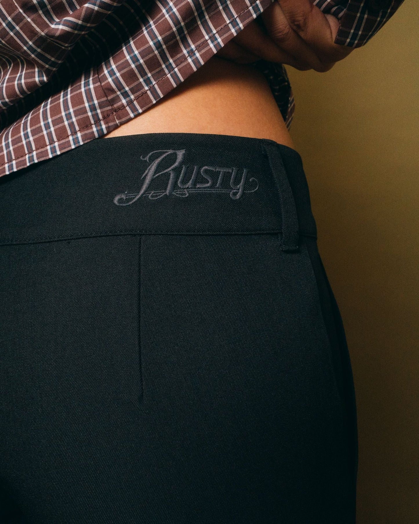 Finance Mummy Low Rise Suit Pant - Black