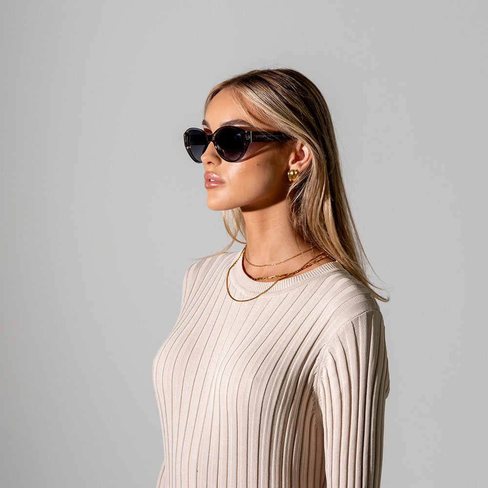 Polly - Black Smoke Polarised