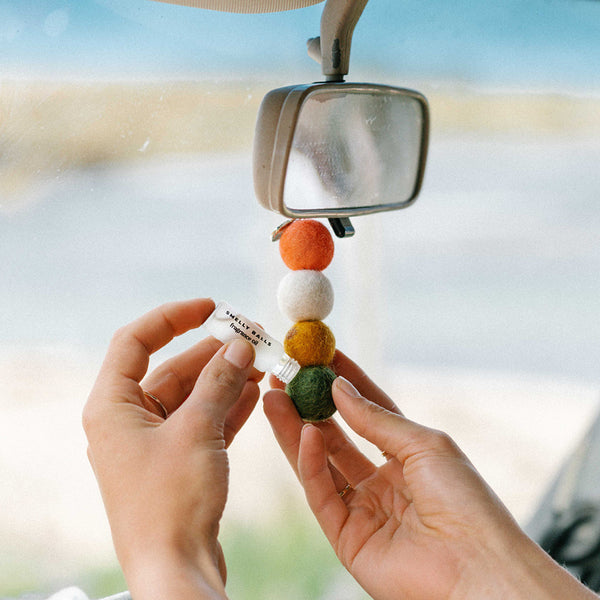 Sunglo Smelly Balls + Dream Thyme Oil