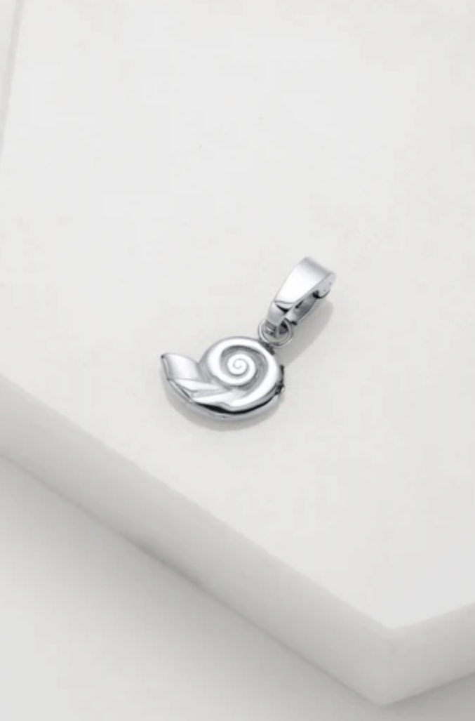 Zafino Shell Charm - Silver