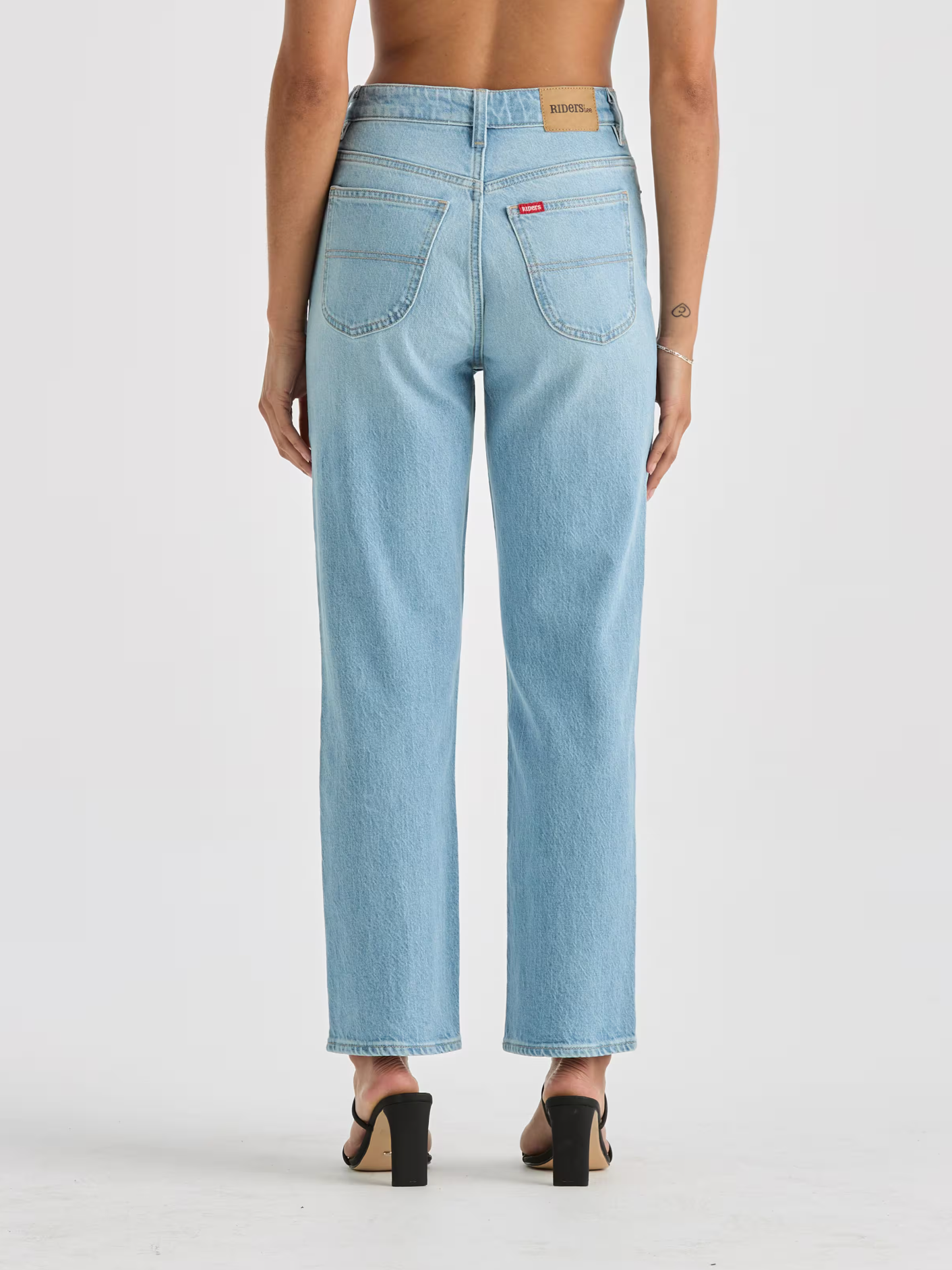 Riders Hi Straight Jean - Faded Blue (view 2)