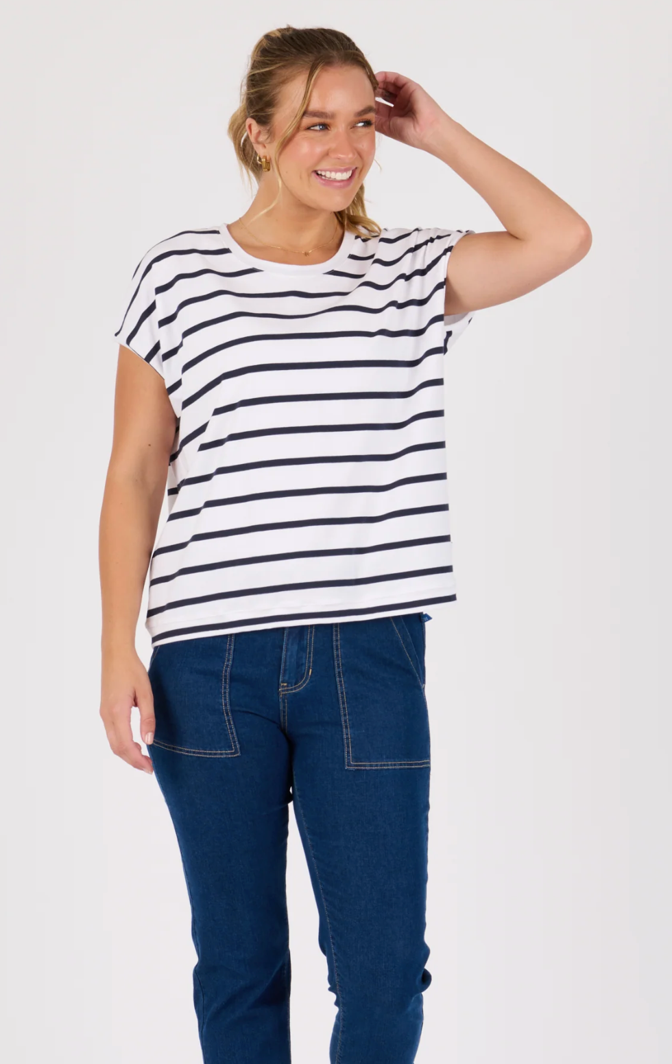 Shell Tee Round Neck - White / Navy Stripe