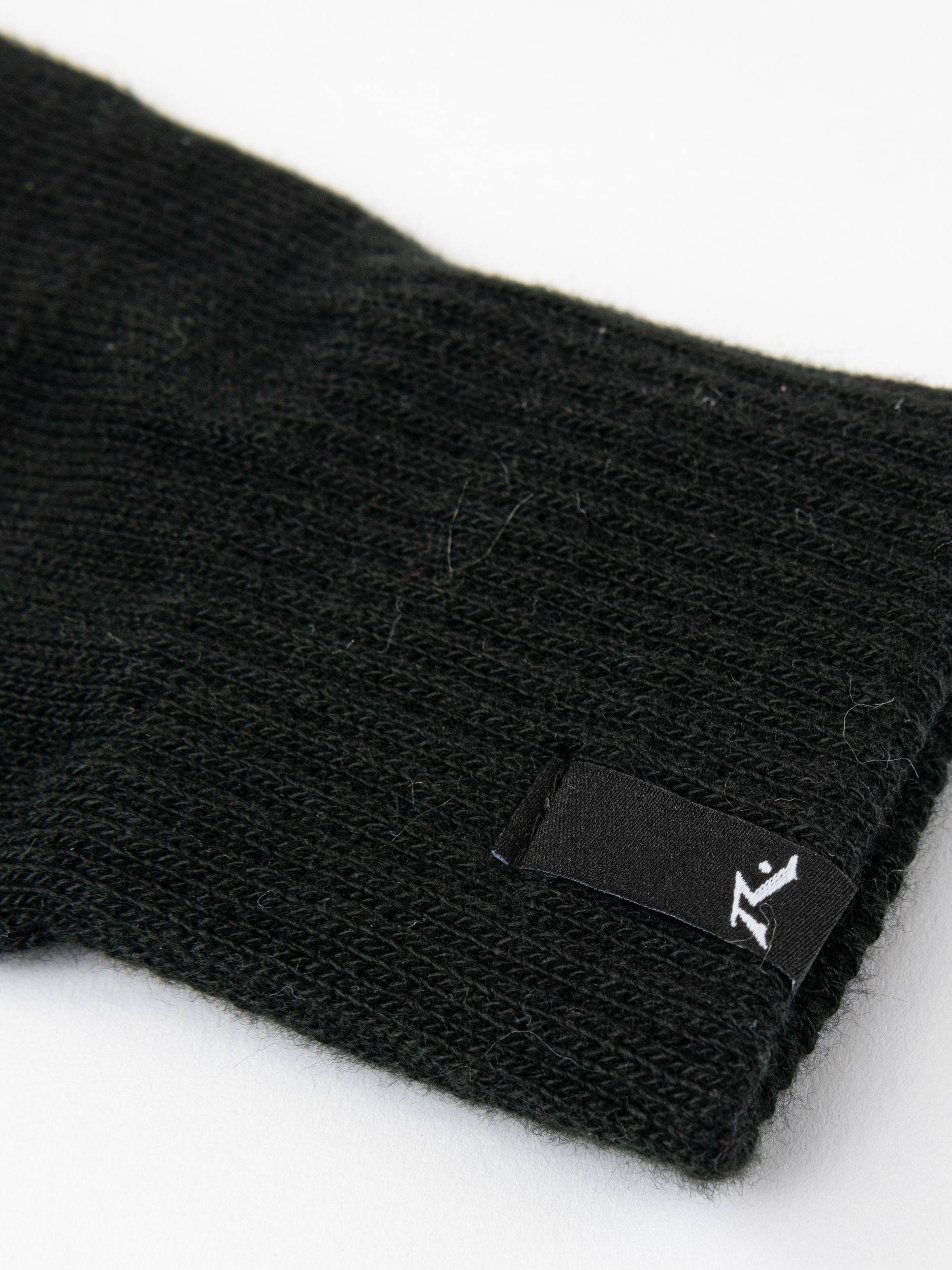 Rusty Hold Up Gloves Black, logo tag detail