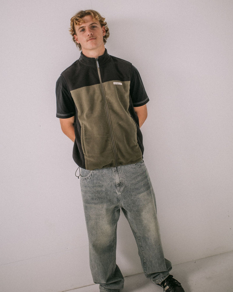 Rusty On The Run Tech Fleece Vest - Army Green (view 5)