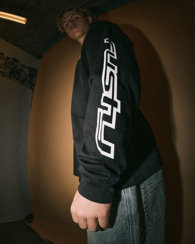 Rusty Jetsetter Long Sleeve Graphic Tee - Black (view 5)