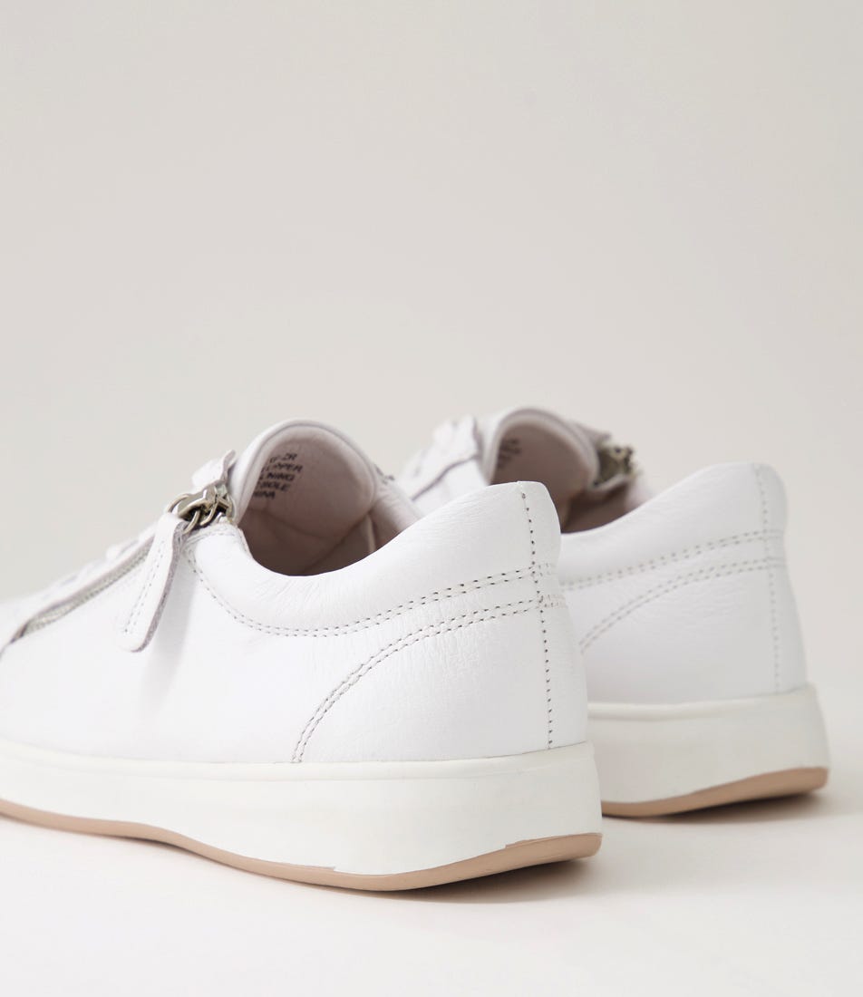 Aito XF Leather Sneaker - White