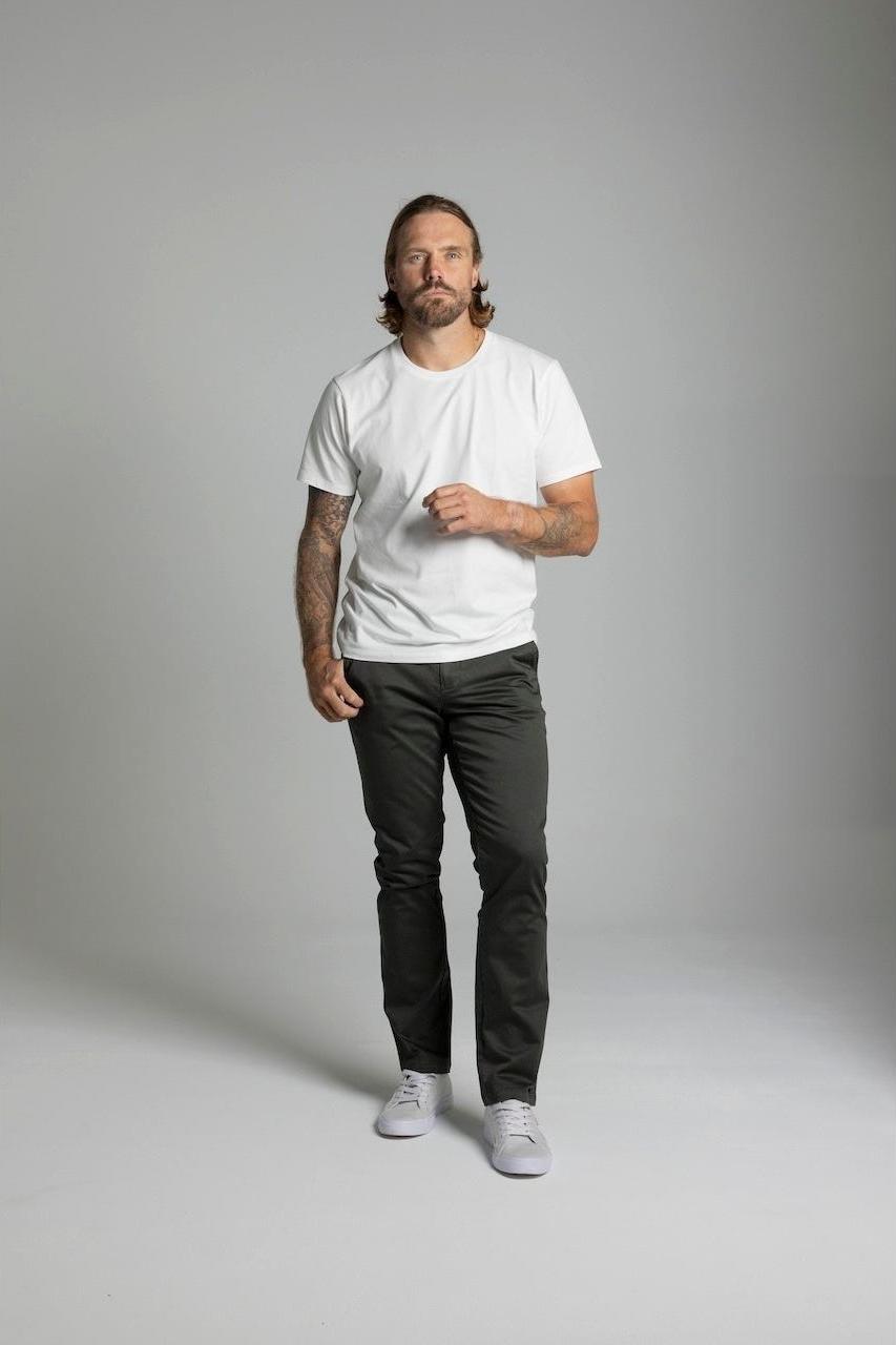 BLKWD Clay slim chino pant in khaki