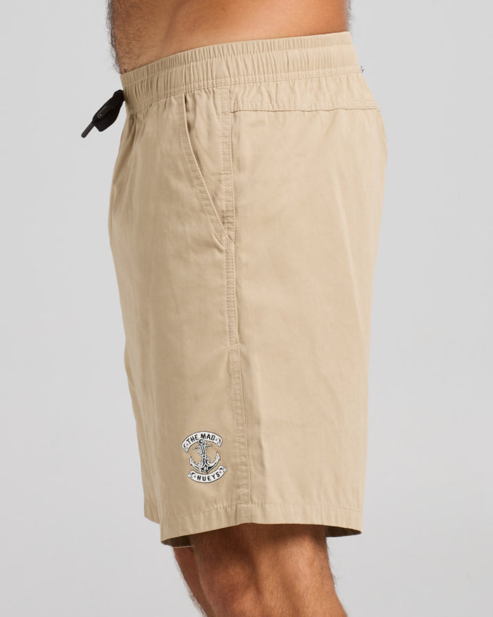 The Mad Hueys Skull Anchor 18" Volley Short - Taupe (view 3)