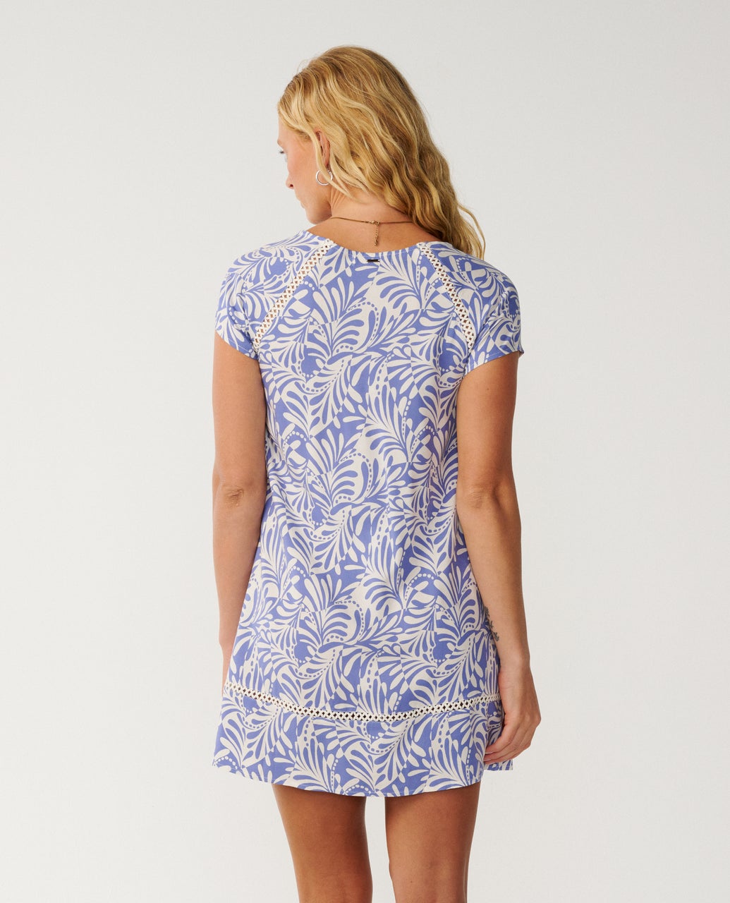 Party Wave Shift Dress - White/Blue