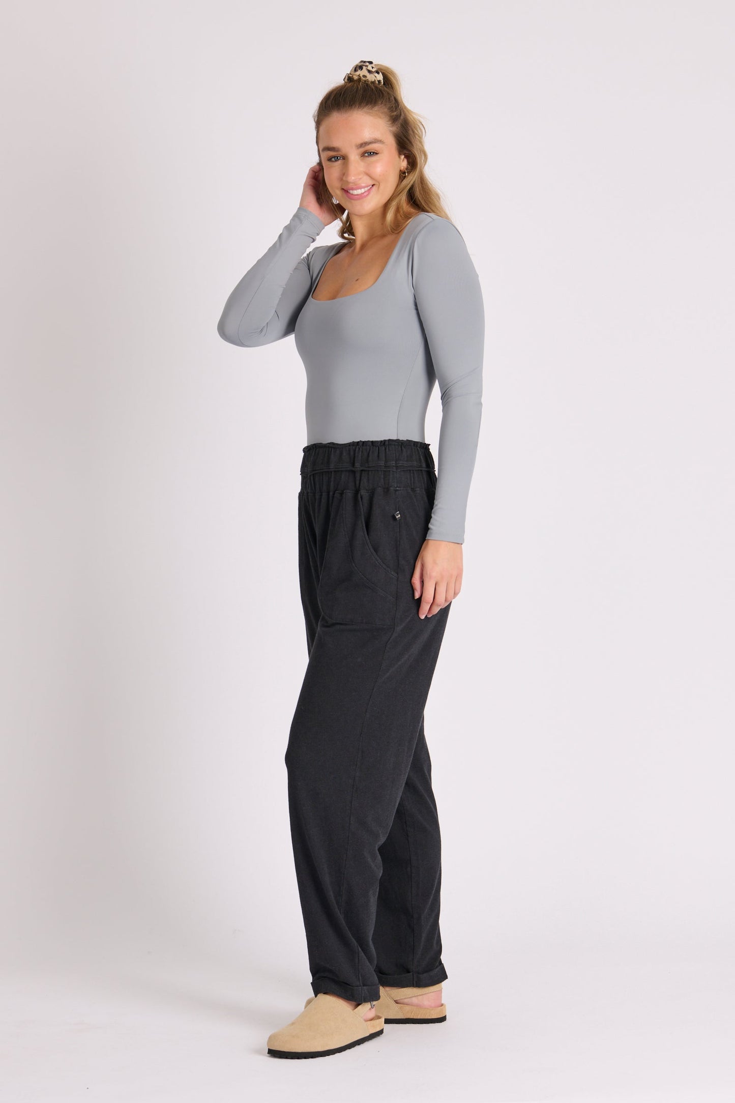 Waist Detail Pant - Black