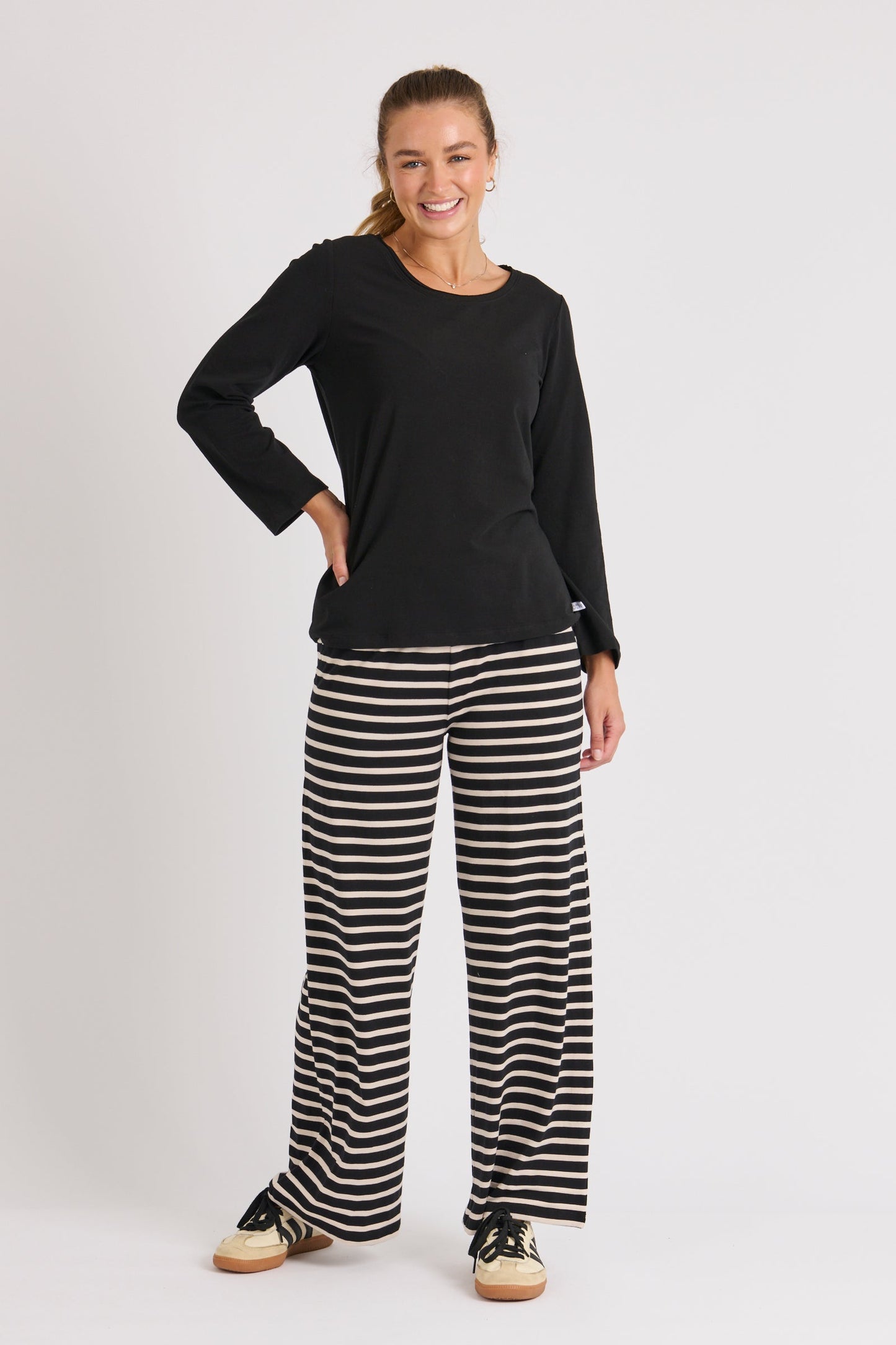 Scoop Neck Top - Black