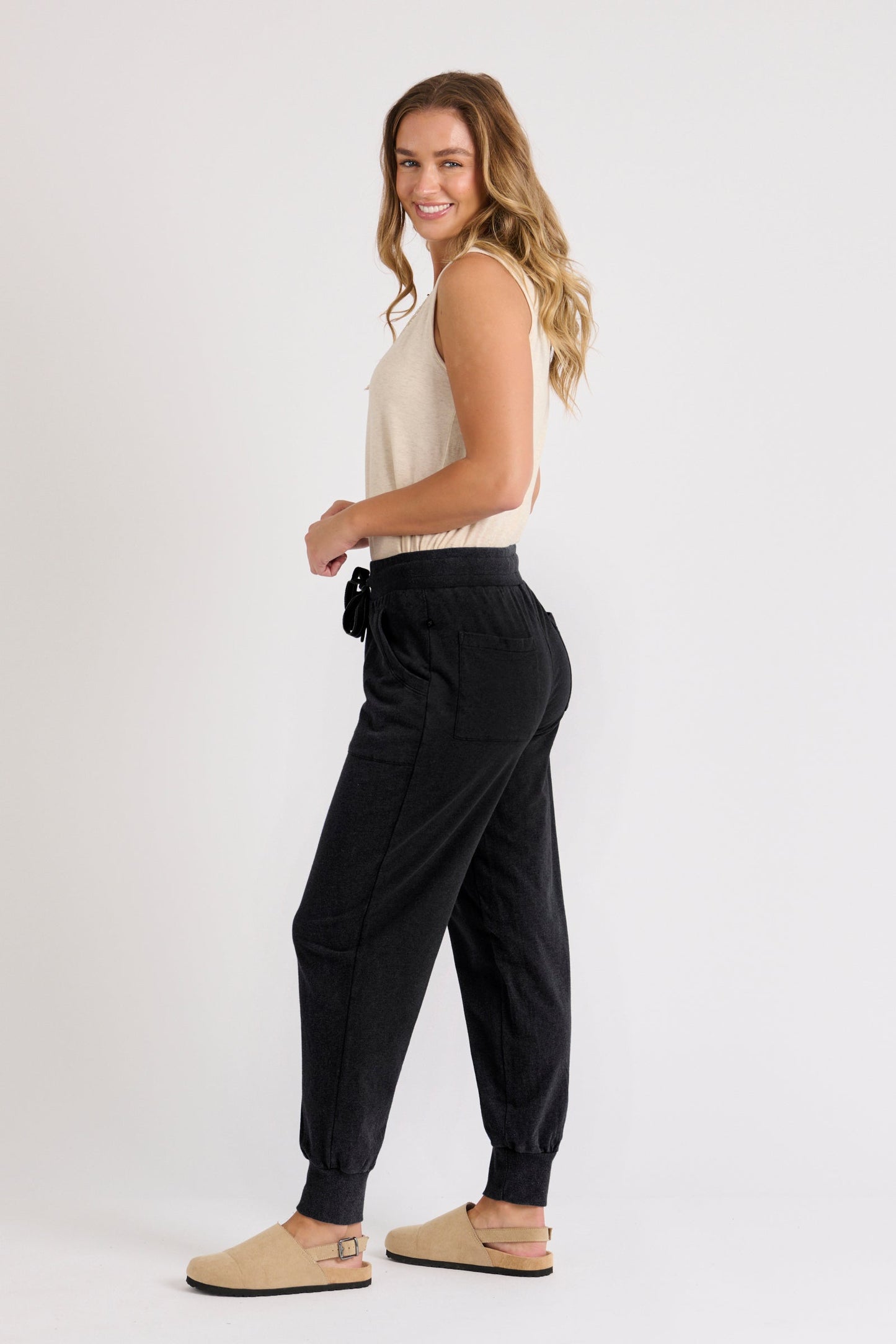 Waist Panel Detail Pant - Black