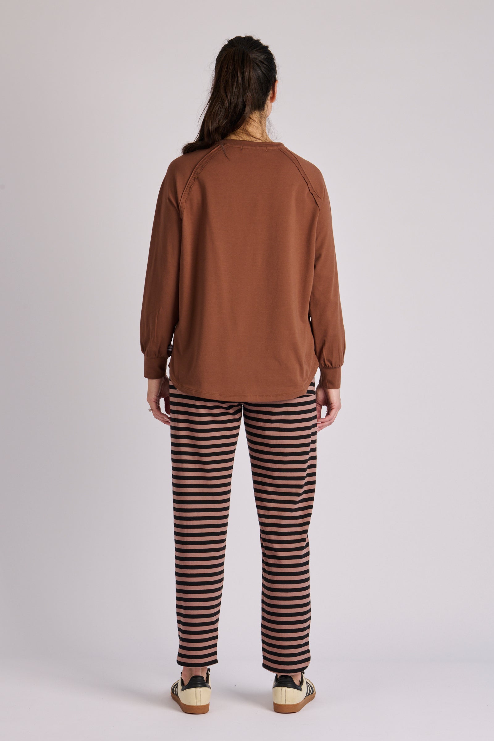 One Ten Willow Collar Detail Long Sleeve Tee - Chocolate (view 4)