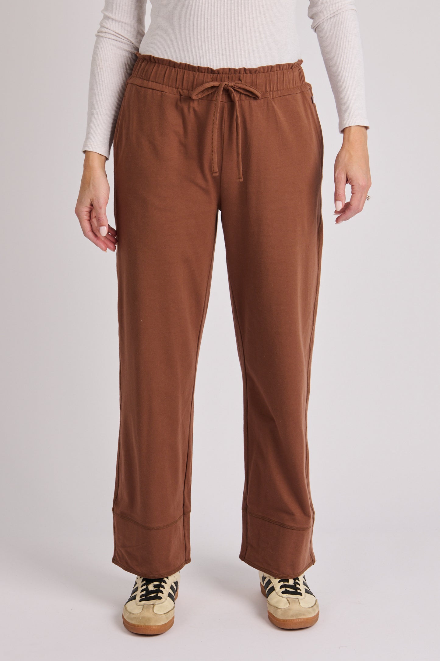One Ten Willow Cuff Detail Pant - Chocolate (view 3)