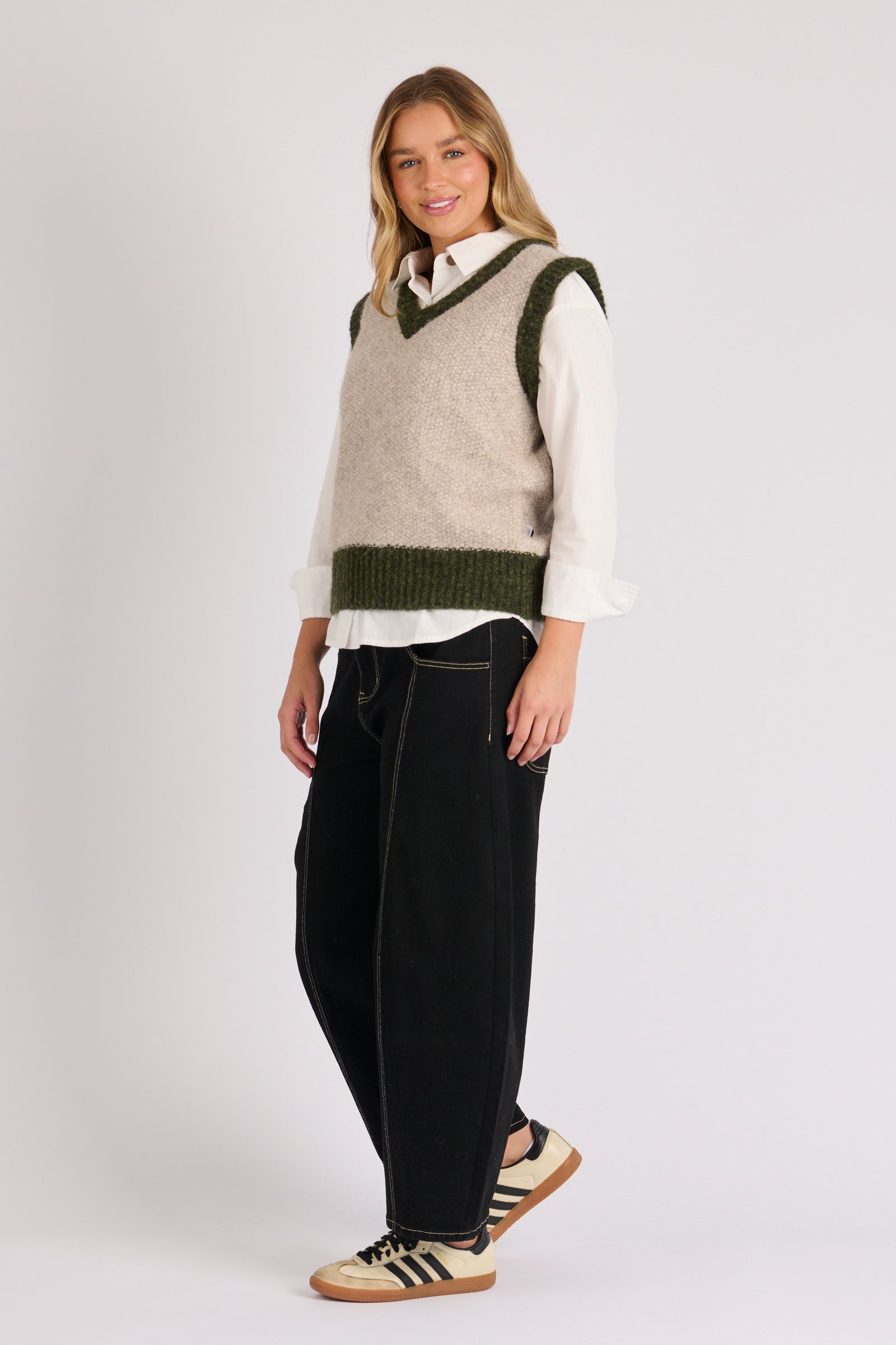 One Ten Willow V Neck Vest - Oatmeal (view 3)