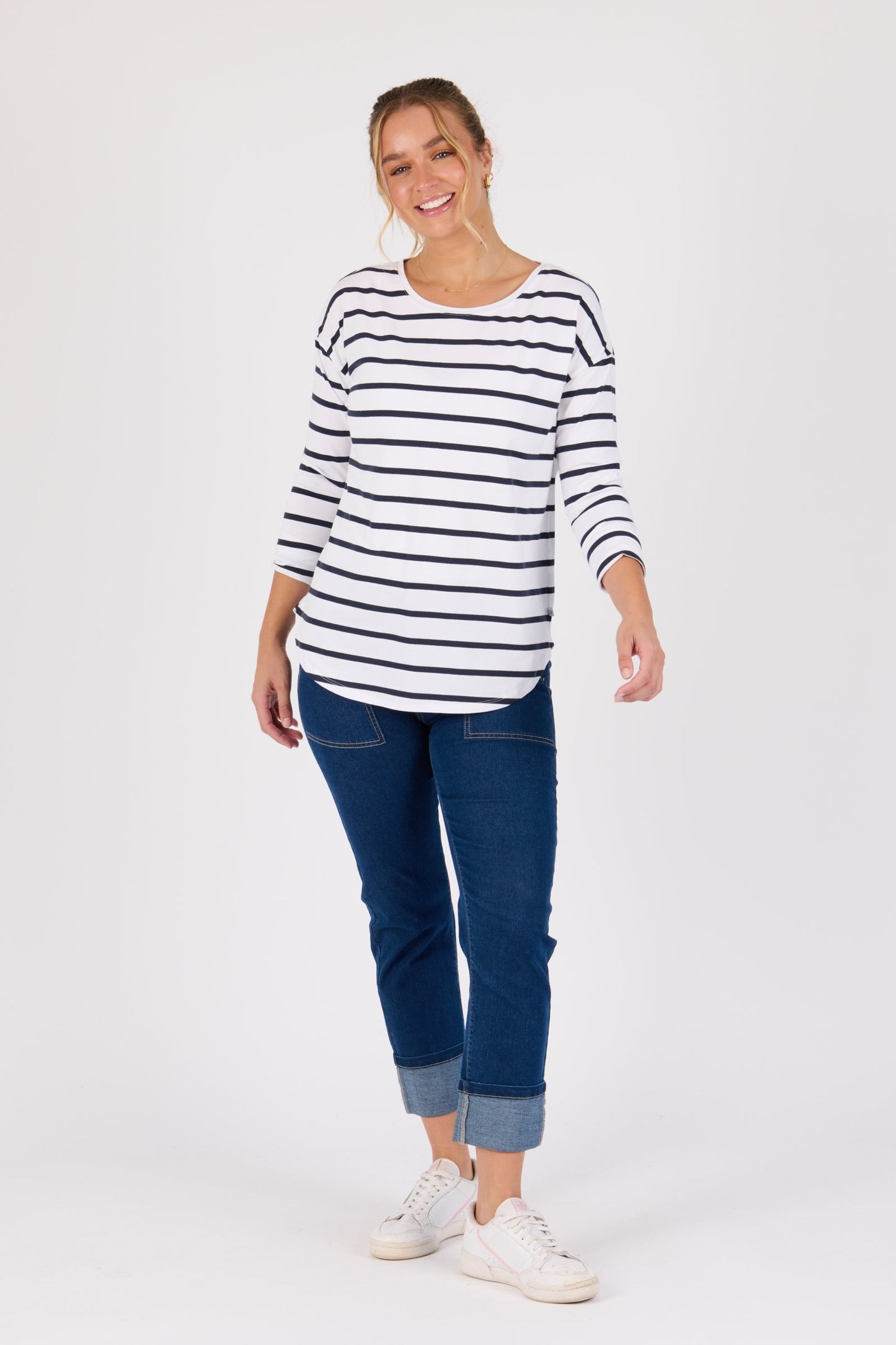 3/4 Sleeve Scoop Hem Tee - White / Navy Stripe
