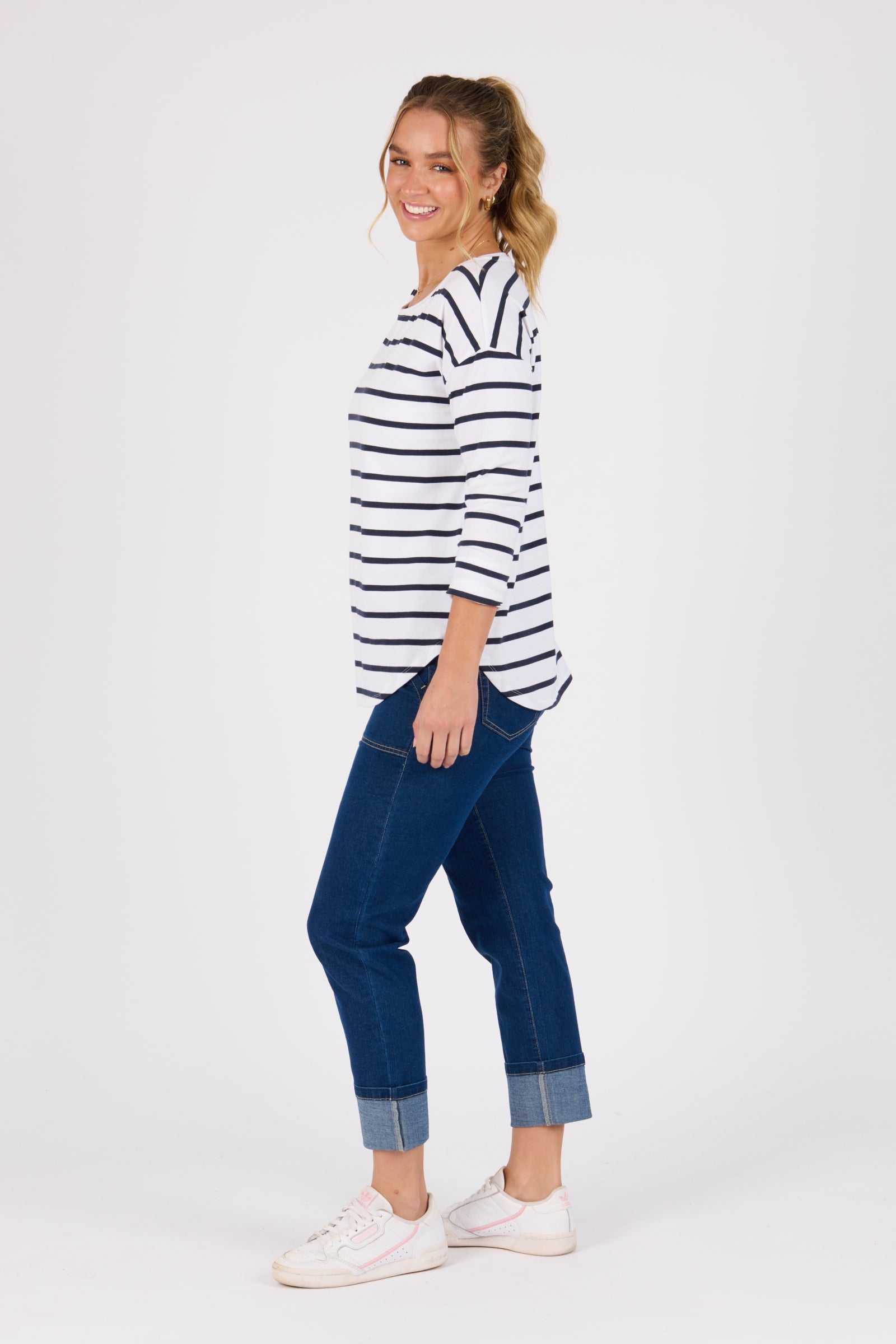 One Ten Willow 3/4 Sleeve Scoop Hem Tee - White / Navy Stripe (view 3)