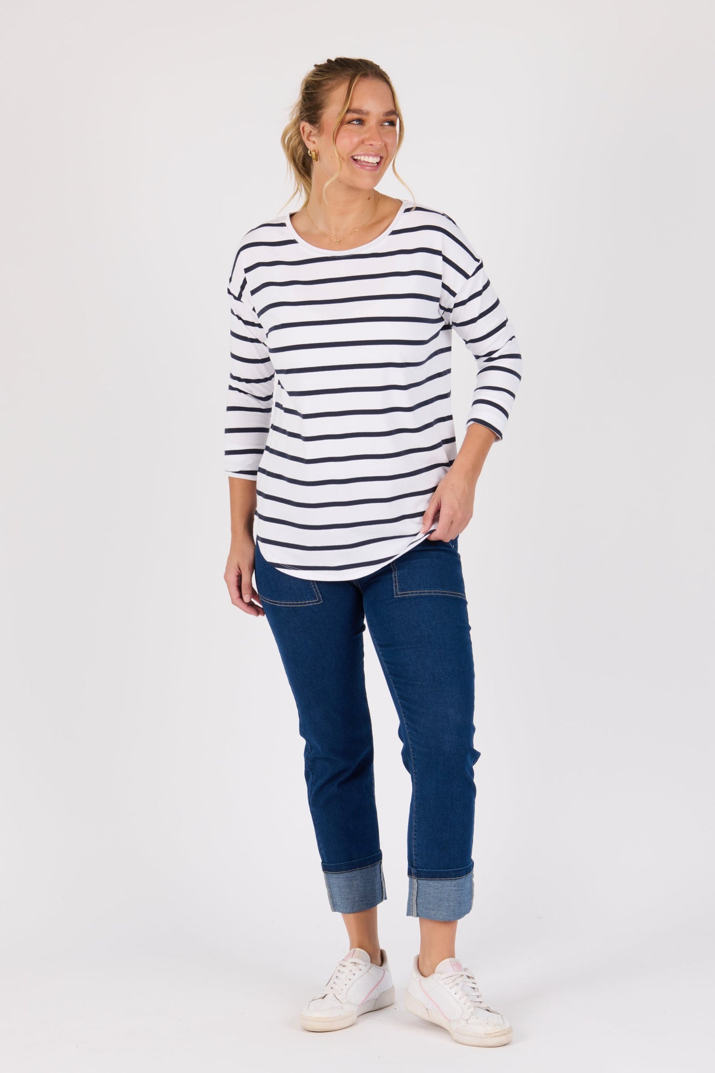 3/4 Sleeve Scoop Hem Tee - White / Navy Stripe