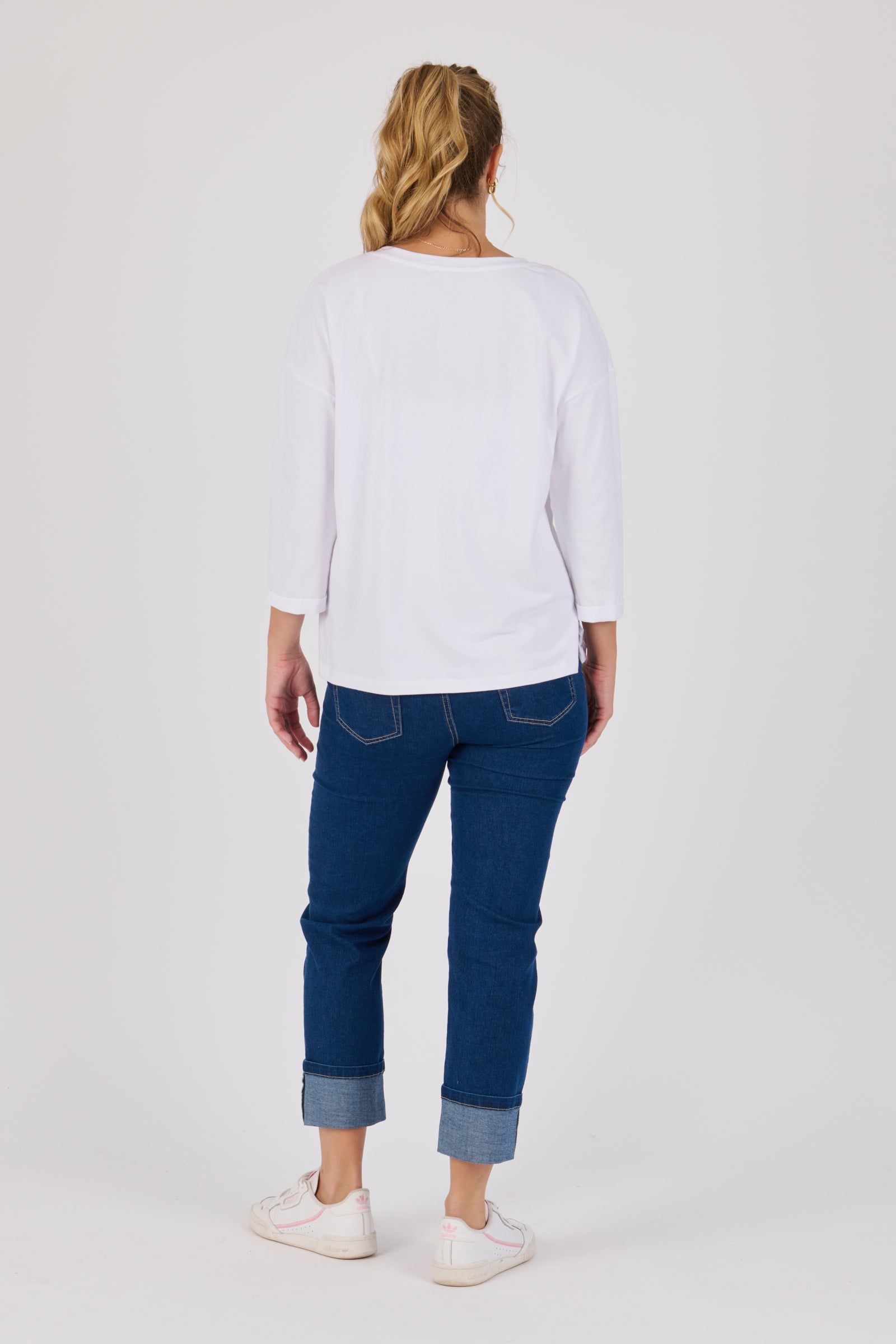 One Ten Willow V-Neck 3/4 Sleeve Top - Optic White (view 3)