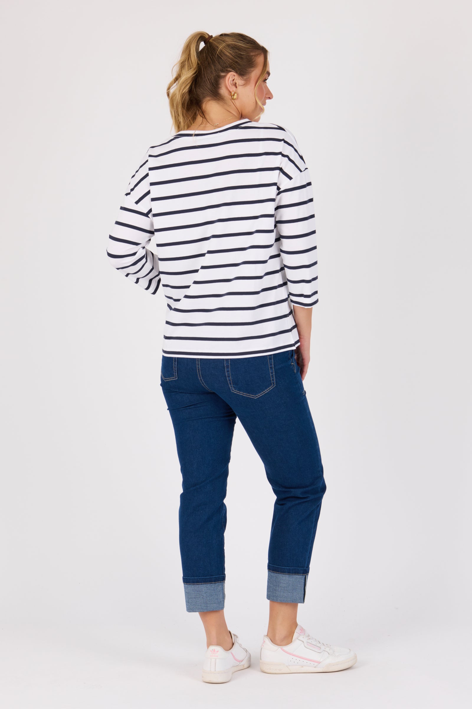 One Ten Willow V-Neck 3/4 Sleeve Top - White / Navy Stripe (view 4)