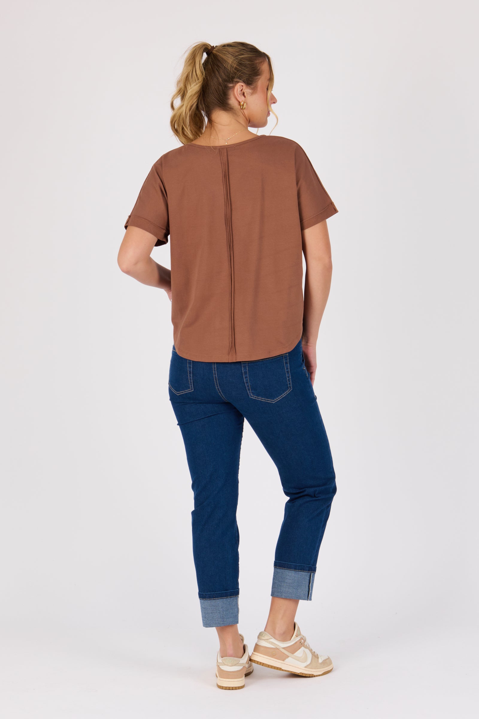 One Ten Willow V-Neck Curve Hem Tee - Acorn (view 3)