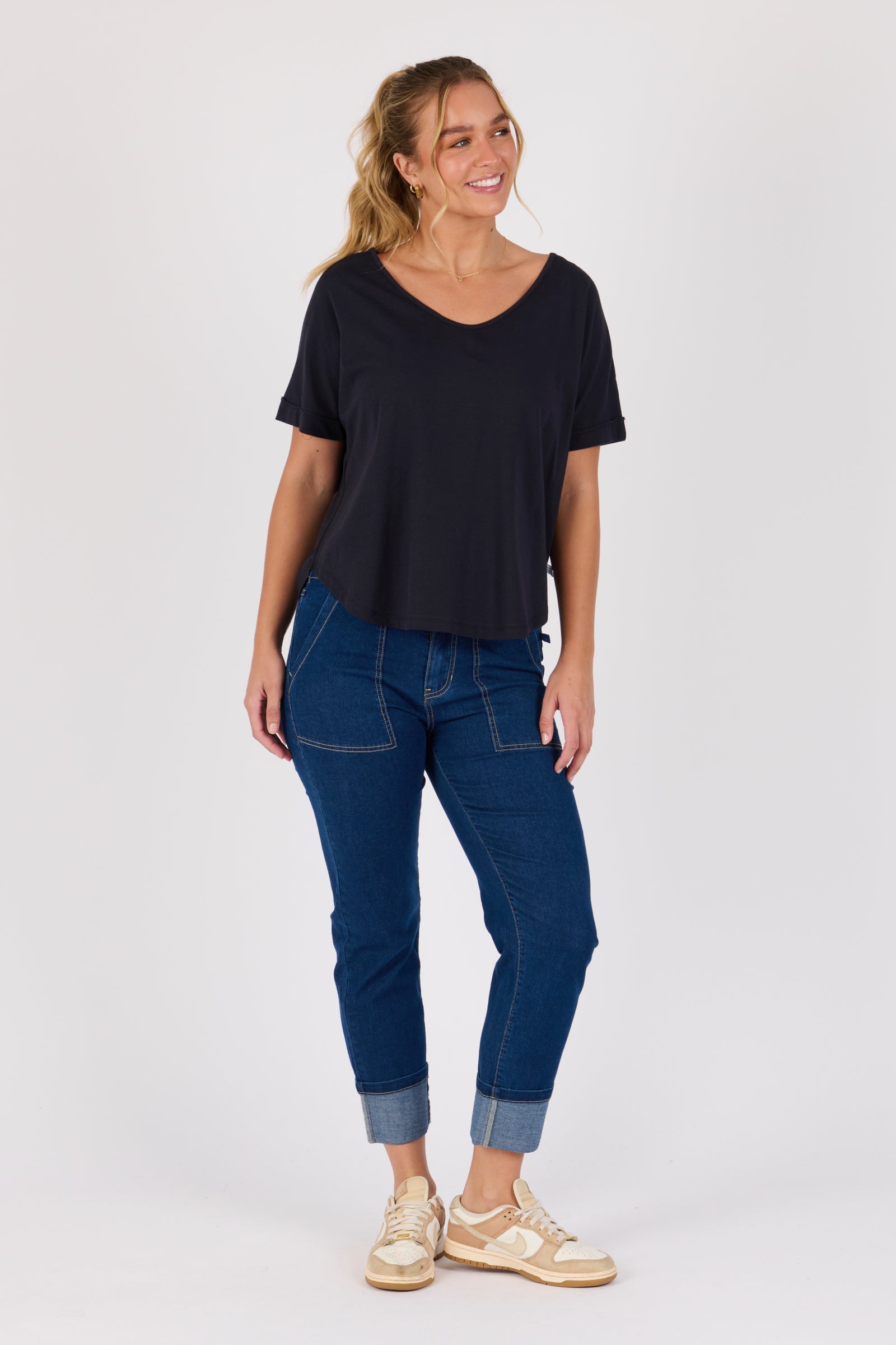 One Ten Willow V-Neck Curve Hem Tee - Blue Graphite (view 5)