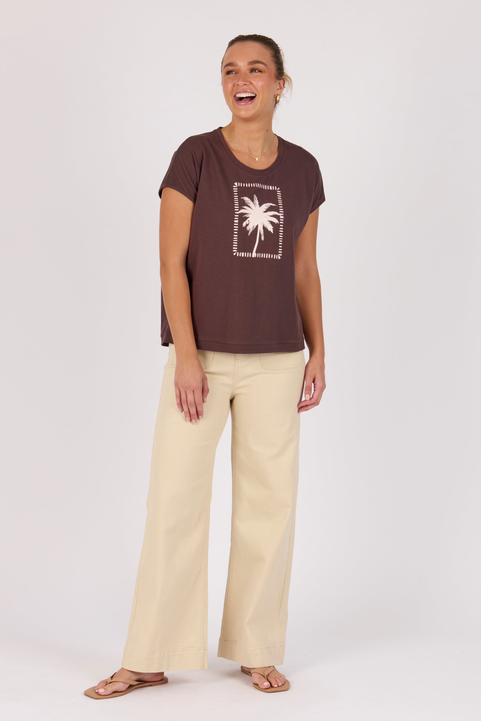 One Ten Willow Placement Print Shell Tee - Chocolate Palm (view 5)