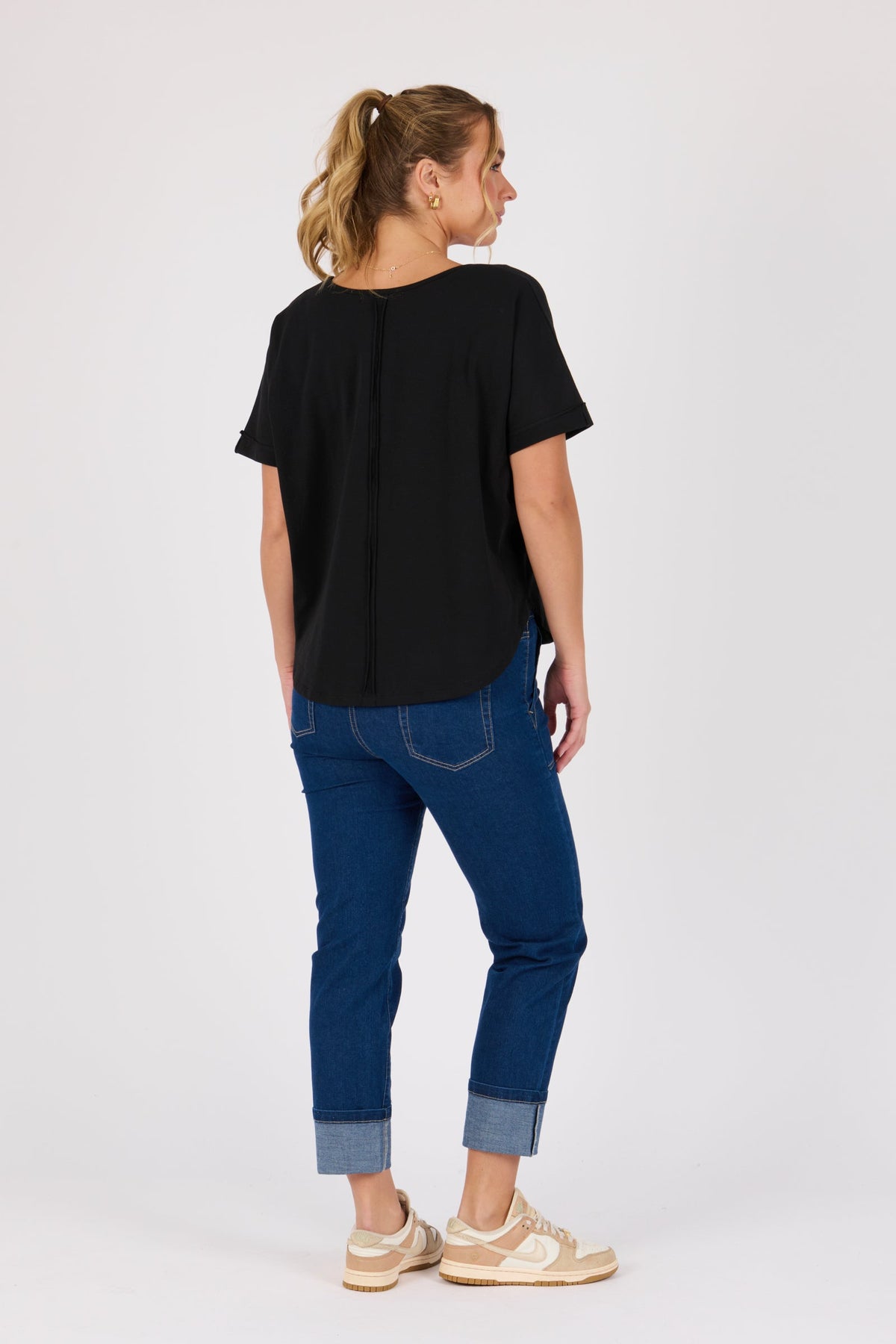 V-Neck Curve Hem Tee - Black - Catani Clothing