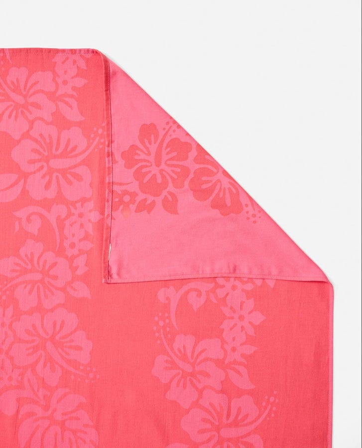 Rip Curl Waikiki Revo Towel / Tote - Watermelon (view 4)