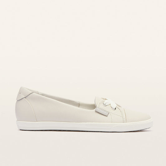 Hannah III - Chalk Emboss