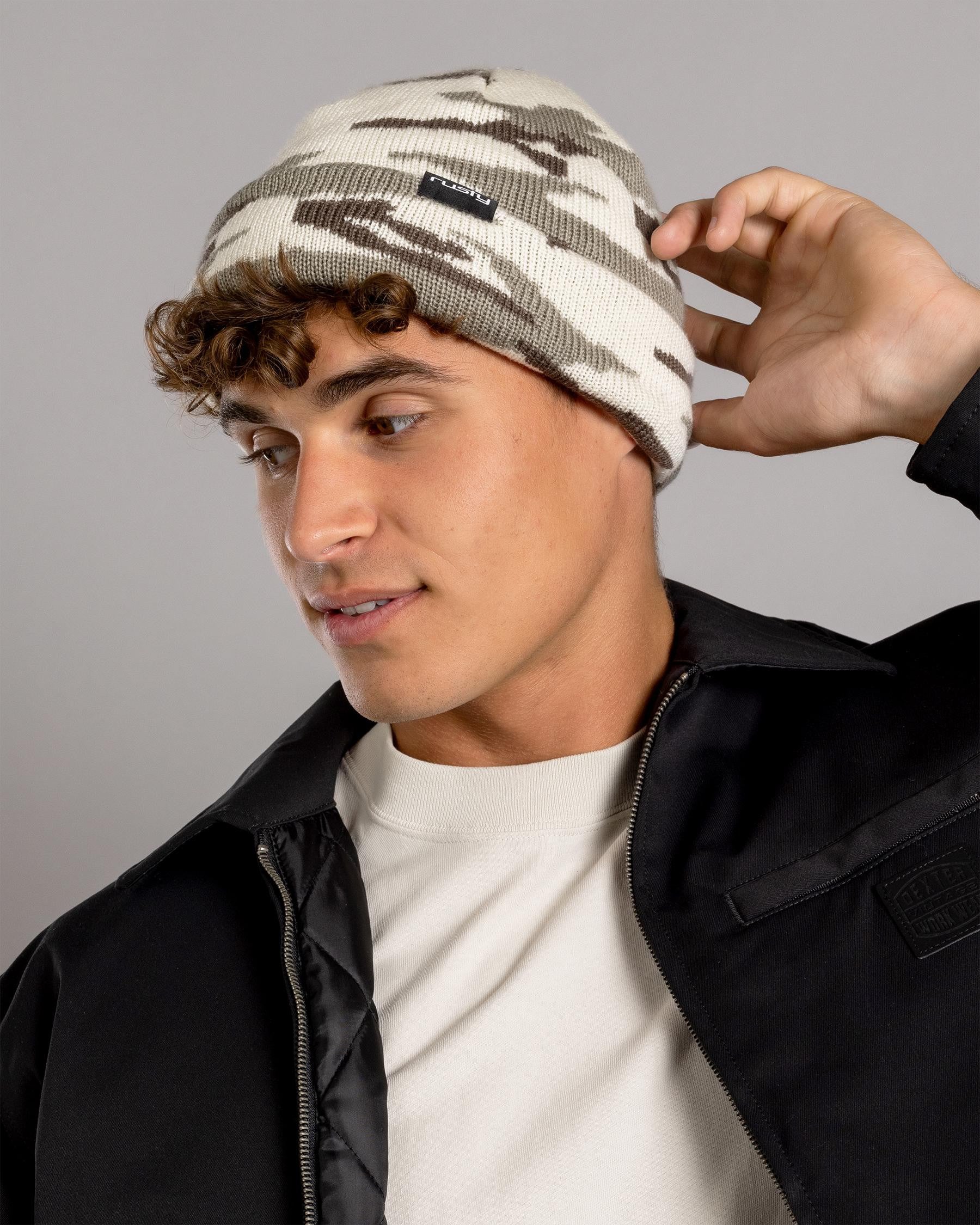 Out Of Mind Beanie - Camo - Catani Clothing