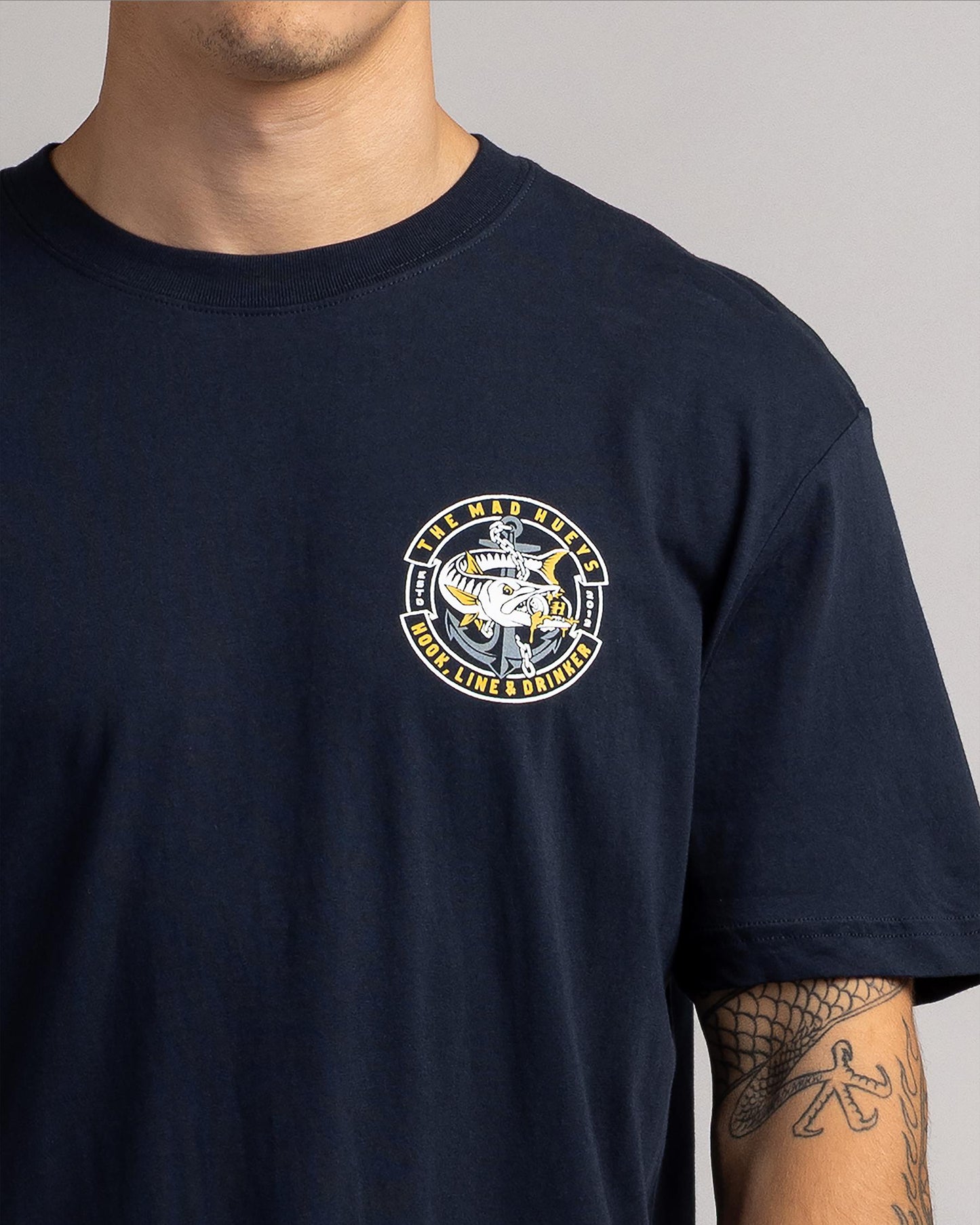 Hooked Cuda SS Tee - Navy