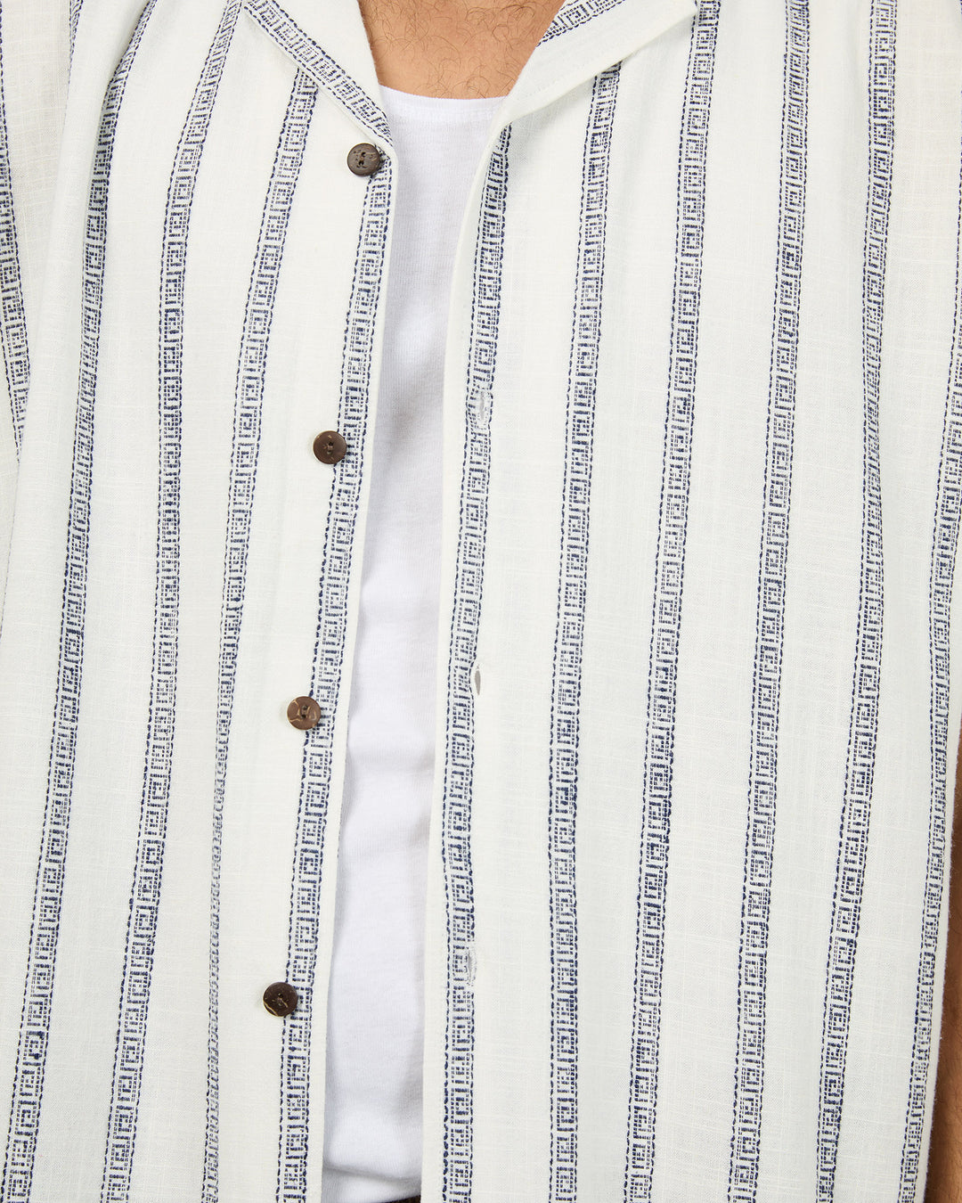 Silent Theory Getaway Shirt - White (view 5)