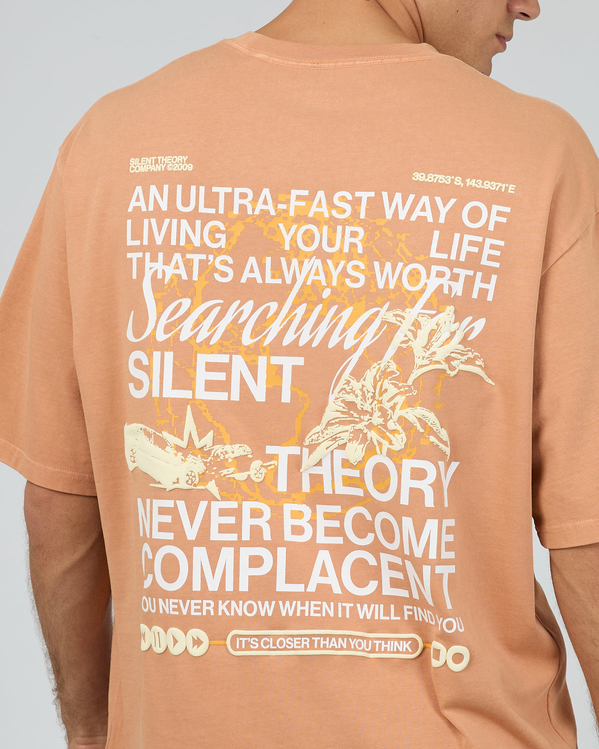 Silent Theory Complacent Box Tee - Orange (view 5)
