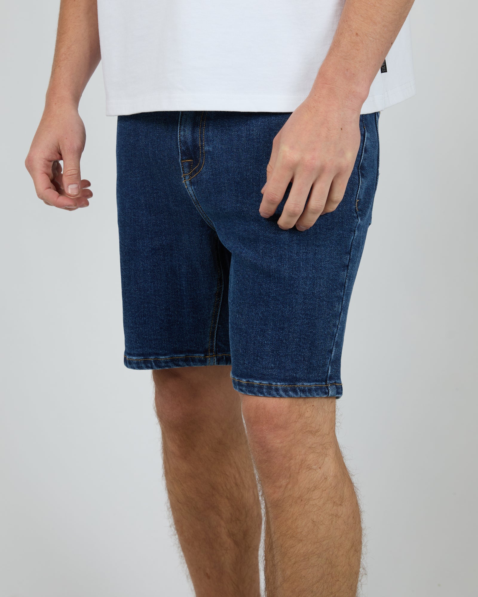Silent Theory Shadow A2 Short Heritage Blue - worn on model