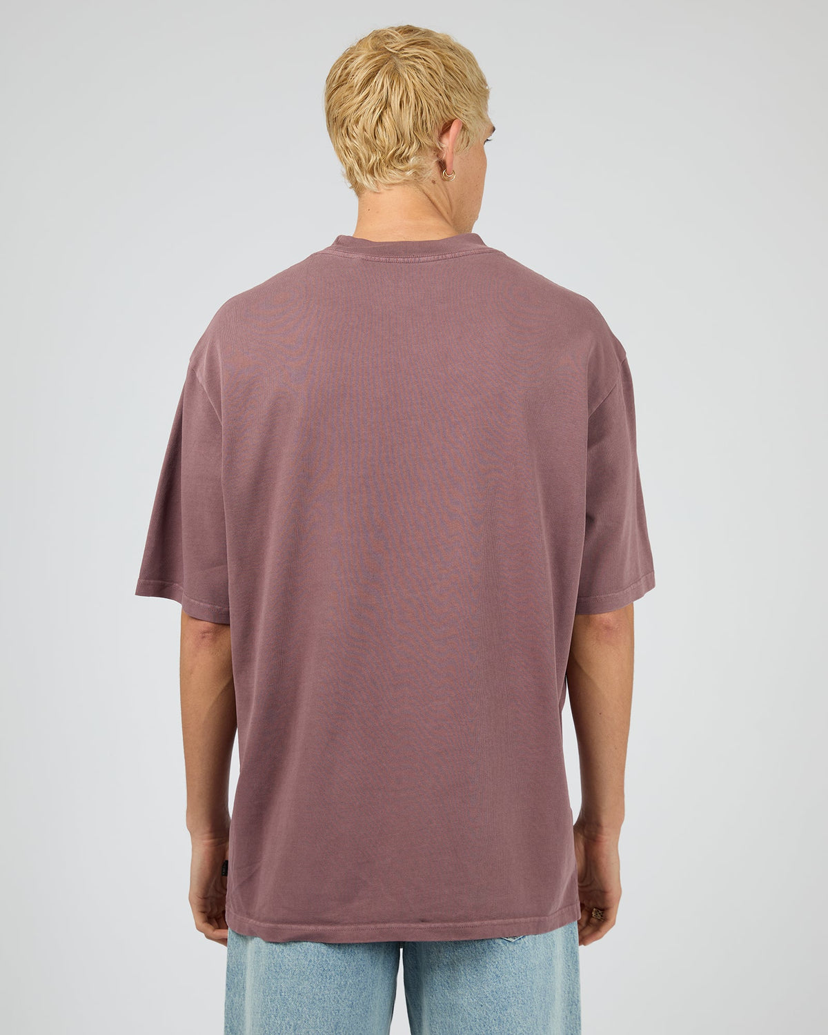 St Goliath Heavy Weight Tee Vino detail