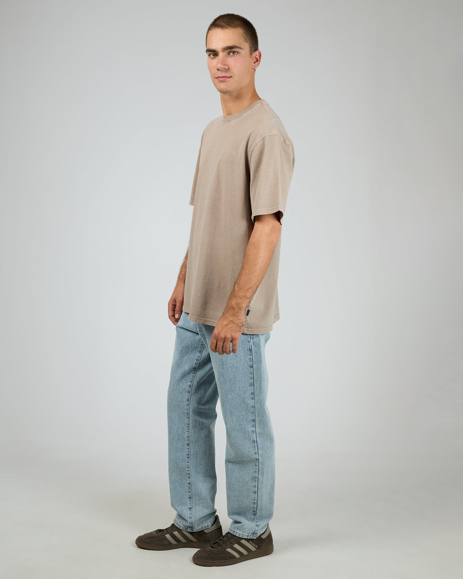 Silent Theory Essential Fit Tee Mushroom - fabric close up