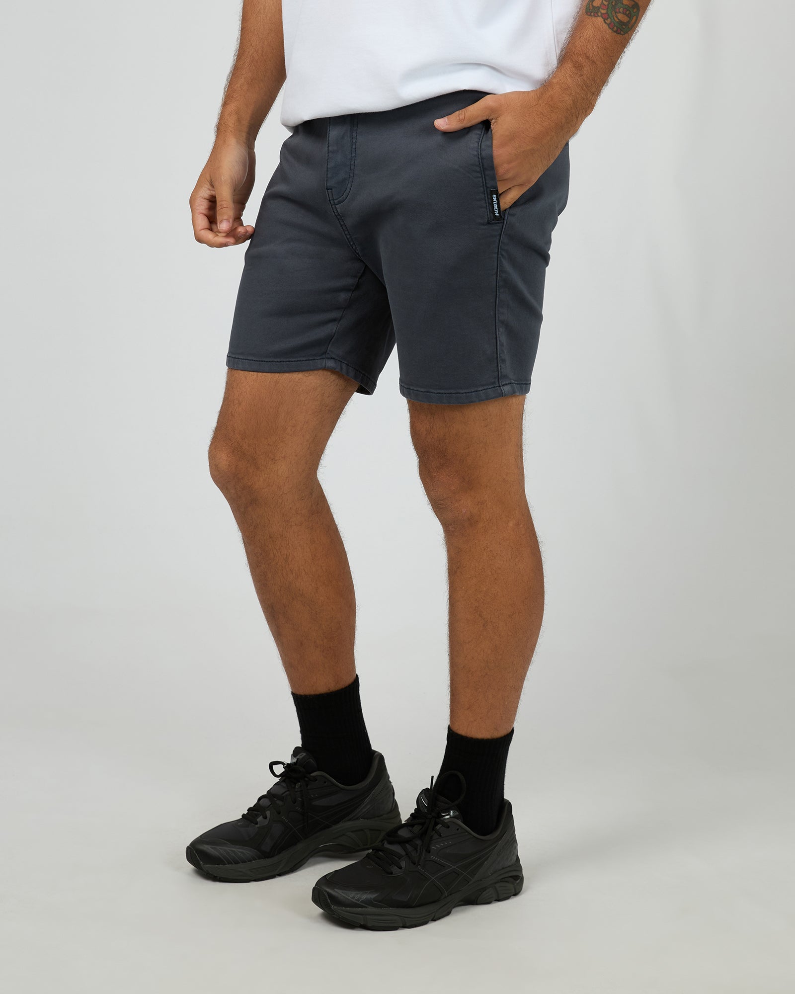 Saint Goliath Constructed Fairhaven Short - Navy (view 3)