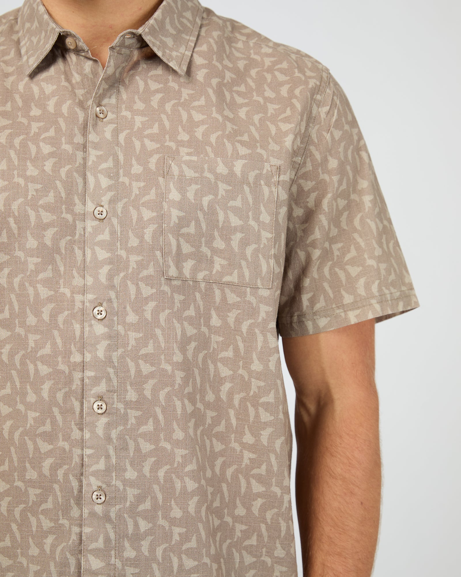 Saint Goliath Portsea Short Sleeve Shirt - Mushroom (view 5)