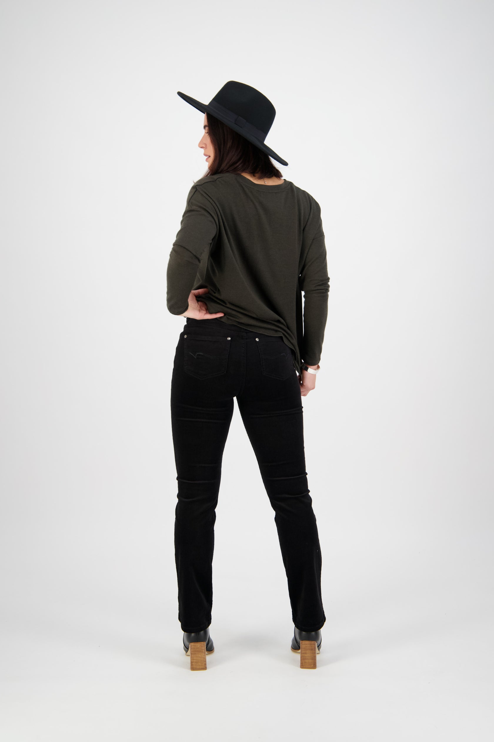 Vassalli Straight Leg Full Length Pinwale Cord Pant with Fly - Black (view 5)
